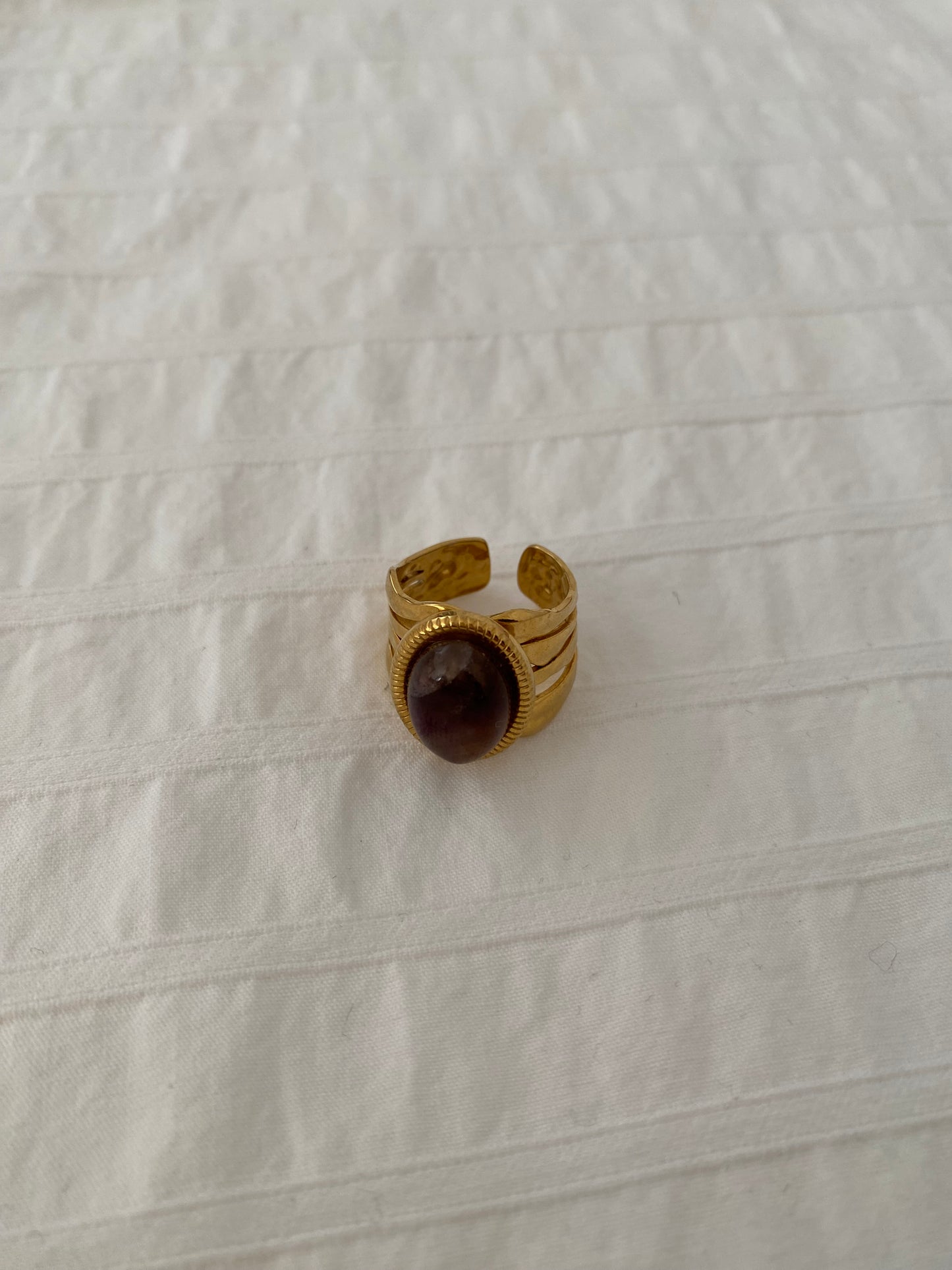 Anillo VIOLA